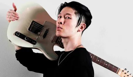 El guitarrista MIYAVI realizará un concierto en vivo este mes