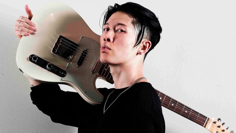 El guitarrista MIYAVI realizará un concierto en vivo este mes