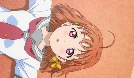Un póster de Chika Takami de la serie Love Live! Sunshine!! es removido por una polémica