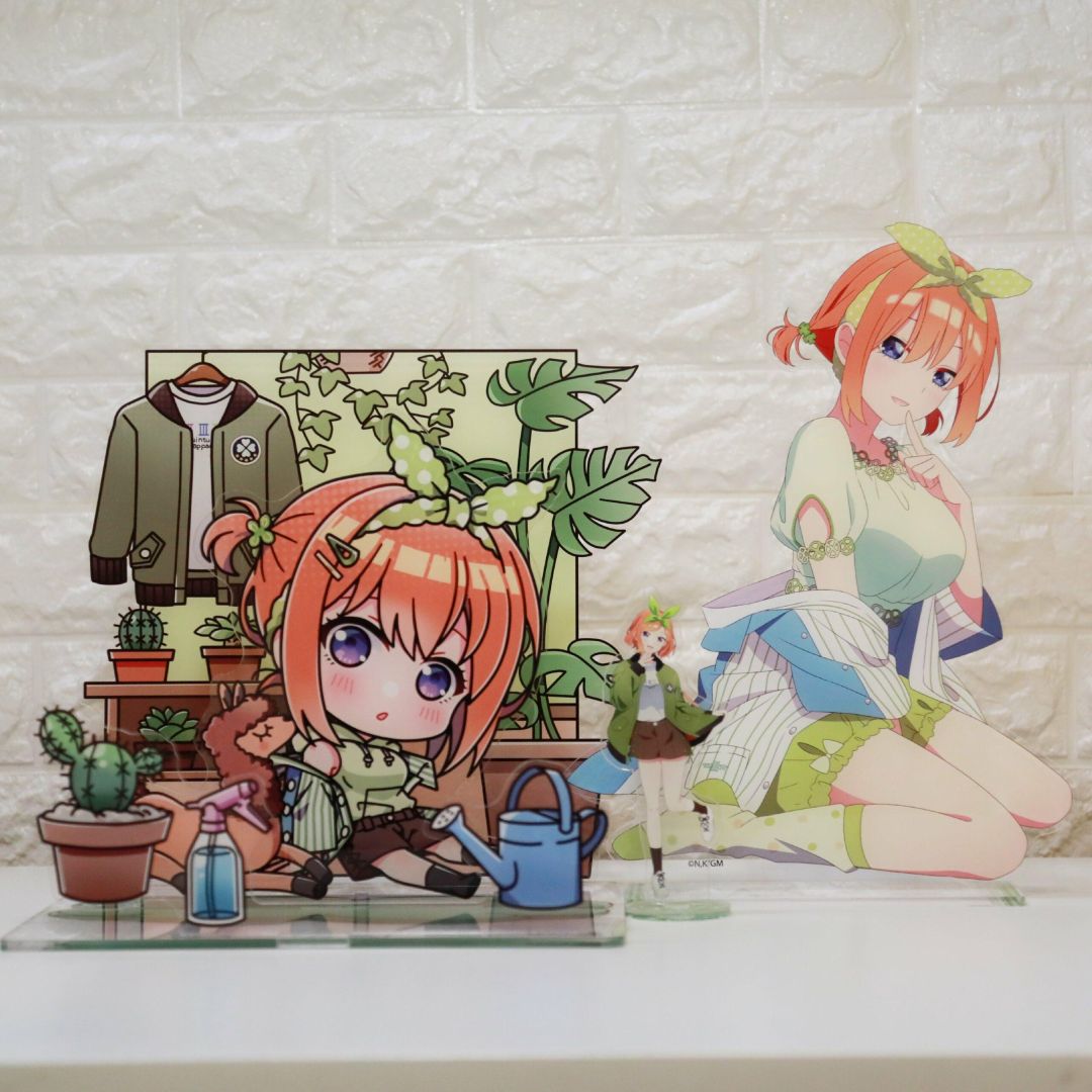 under-4-scaled