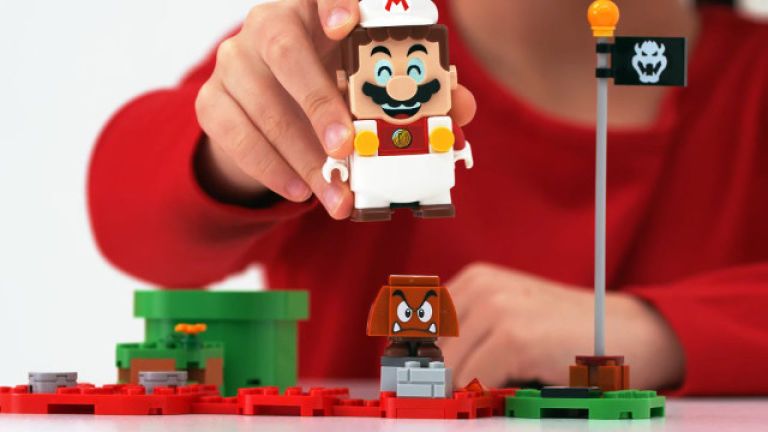 4 trajes de poder adicionales en LEGO Super Mario