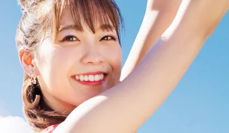 Shuka Saitou lanza la vista previa del mini-álbum 'SUNFLOWER'