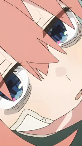 Un cartel de Komaro de Seitokai ni mo Ana wa Aru! genera indignación en Tokio