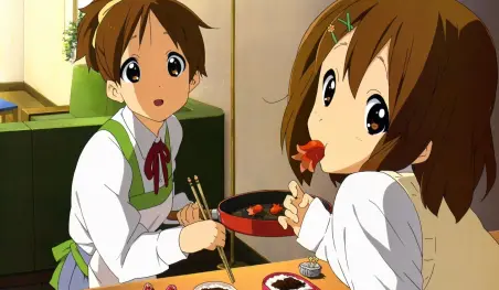 La actriz de voz Madoka Yonezawa anunció su embarazo