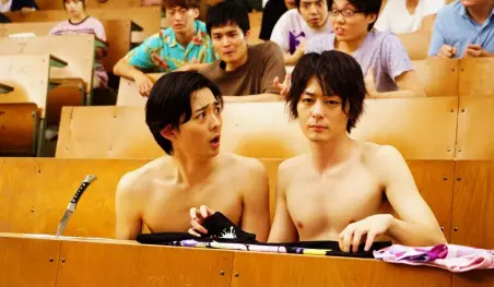 La película live-action de Grand Blue revela un nuevo tráiler