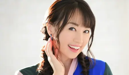 Nana Mizuki transmitirá un concierto acústico próximamente