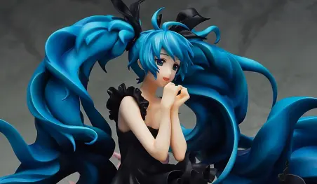 Hatsune Miku posa en el fondo del mar en una nueva figura