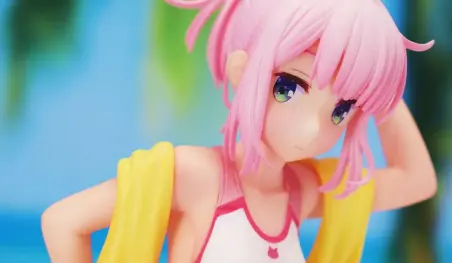 Machikado Mazoku: Momo inspira una hermosa figura