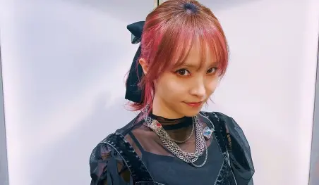 El sencillo 'Homura' de LiSA domina por décima semana consecutiva en descargas