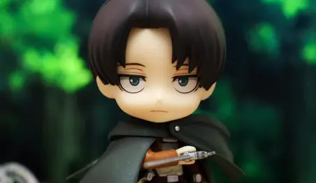 Shingeki no Kyojin: La Nendoroid de Levi es relanzada por tercera vez