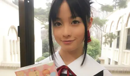 La actriz japonesa Kanna Hashimoto rompió un récord mundial