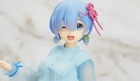 Re:Zero: Rem se viste casual para una hermosa figura