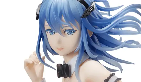 Beatless: Lacia inspira una sensual figura en traje de conejita