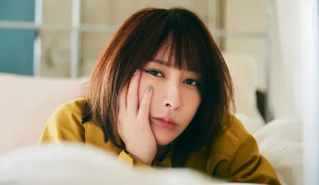 Eir Aoi vuelve a suspender actividades por mala salud