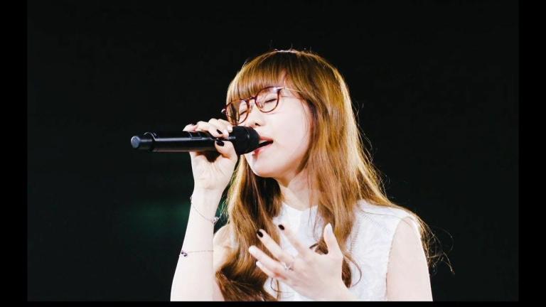 El sencillo "Haru wa Yuku" de Aimer domina la lista semanal de descargas de Oricon