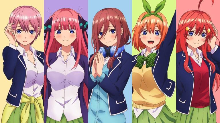 Así luce el vagón del tren que está adornado con publicidad de Gotoubun no Hanayome