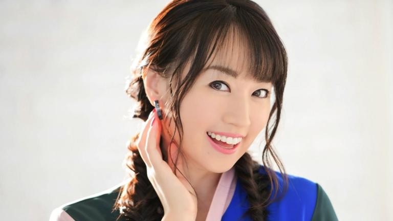 Nana Mizuki transmitirá un concierto acústico próximamente