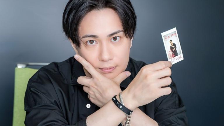 El actor de voz Tatsuhisa Suzuki fue retirado de dos proyectos esta semana