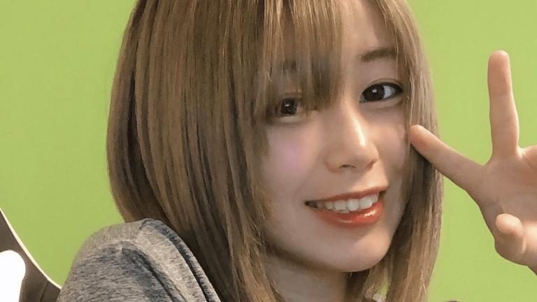 Gamer japonesa pierde su trabajo por burlarse de los hombres de 'baja estatura'